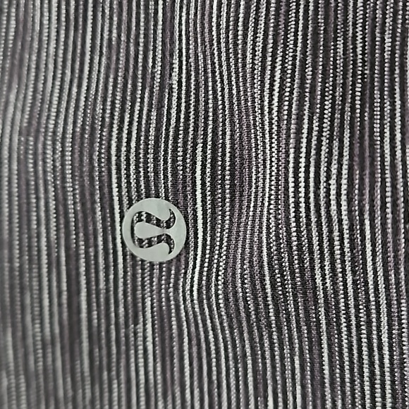 Lululemon Align Short Grey 4 - Picture 5 of 7